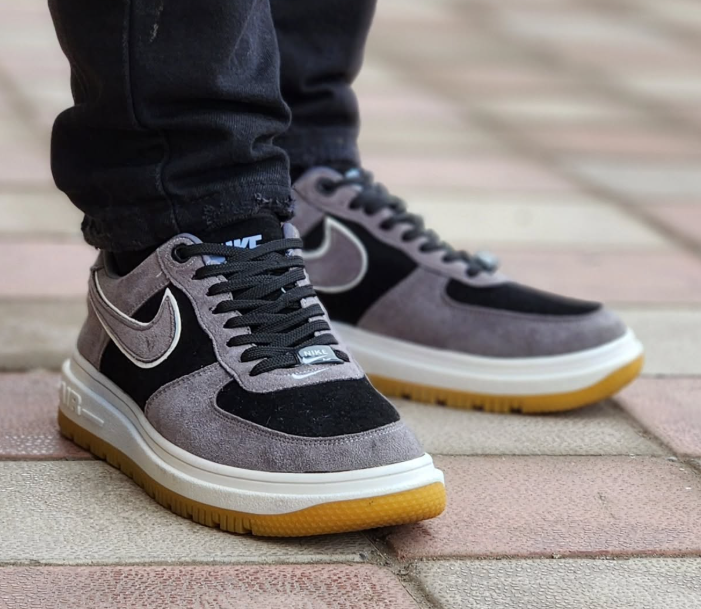 کتانی نایک ایر فورس